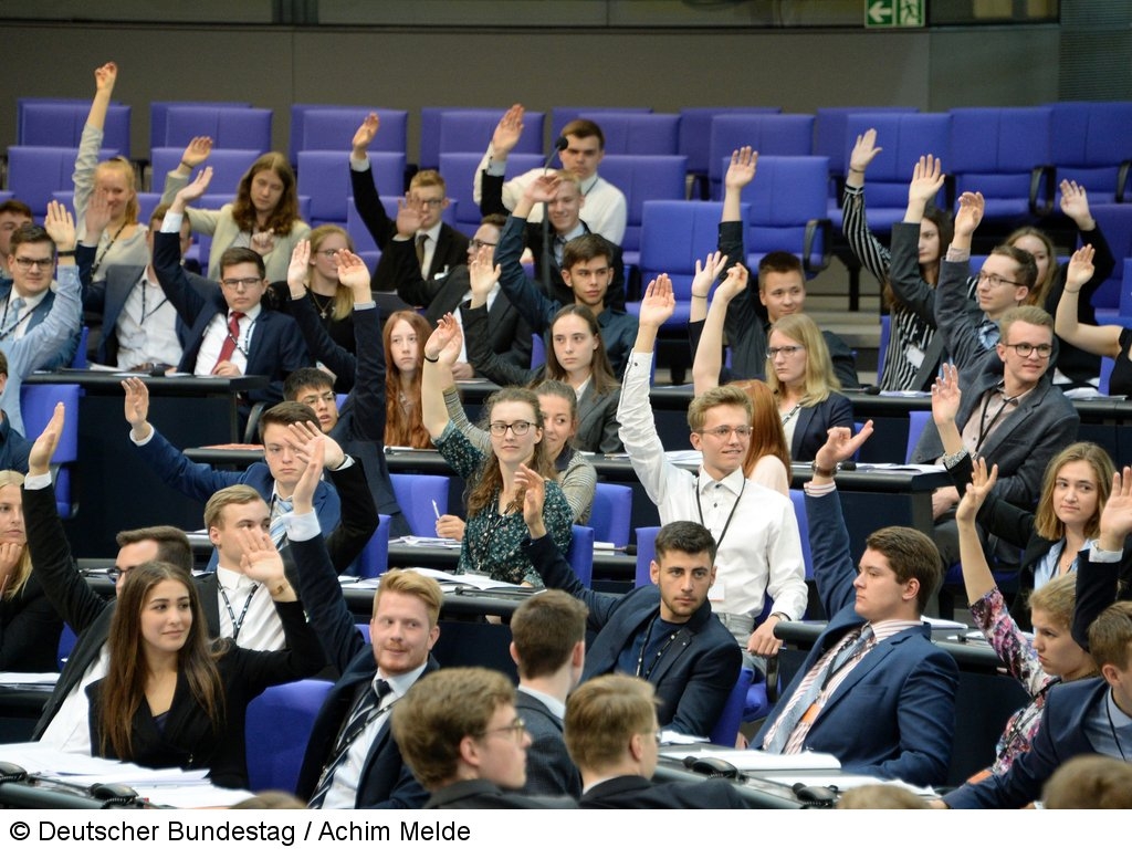 „Jugend und Parlament“ Esken sucht Nachwuchspolitiker Saskia Esken